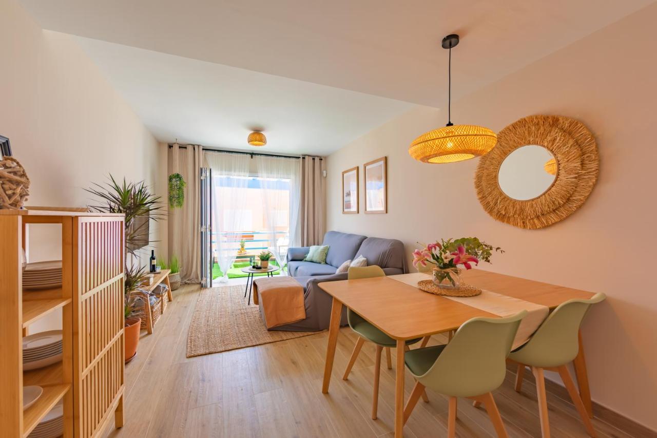 Apartment Beachfront, Pool, Terrace, Garage & Fibre Internet Tarifa