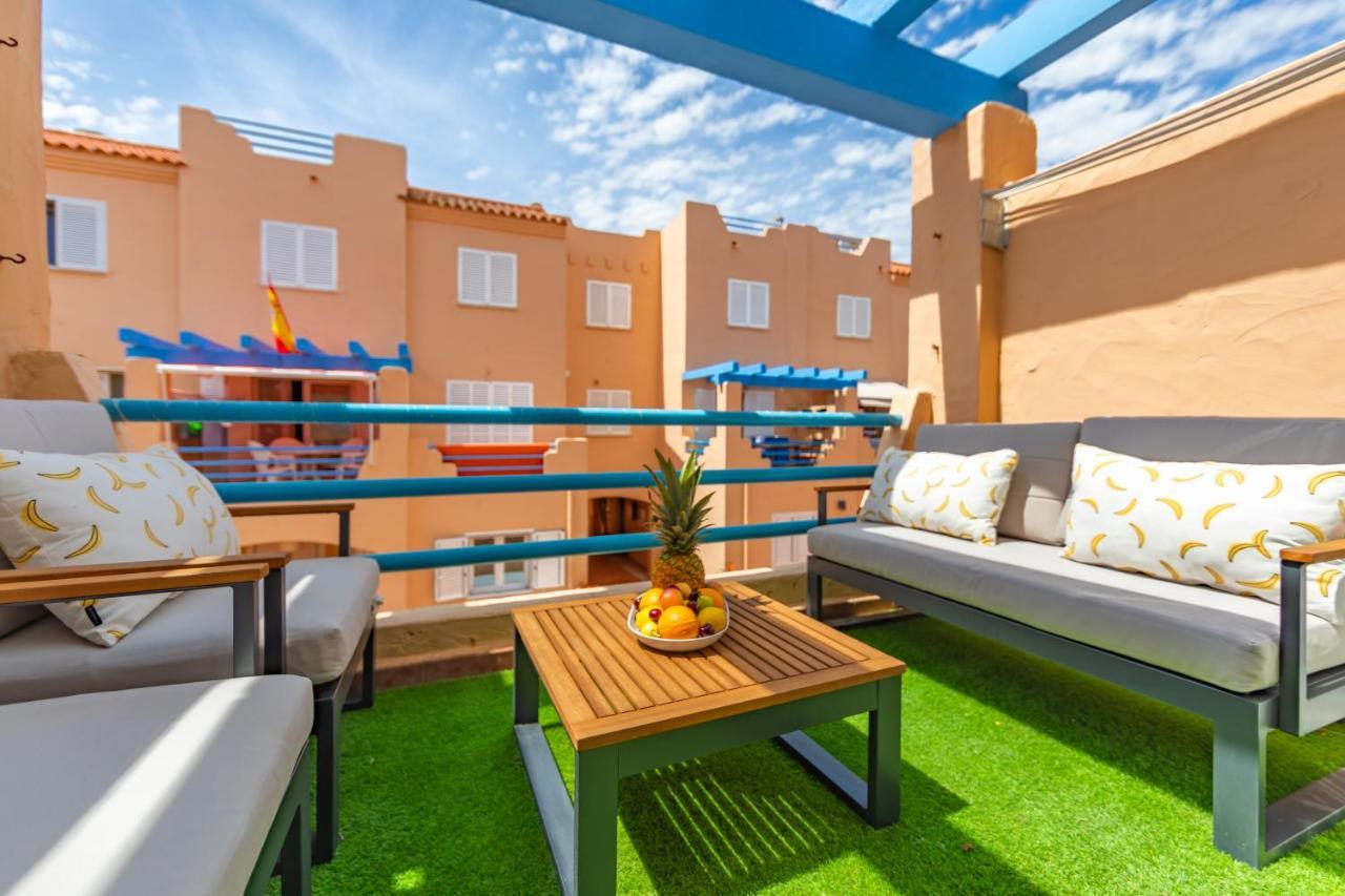 Beachfront, Pool, Terrace, Garage & Fibre Internet
